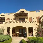 Sabina 2br penthouse