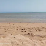 Apartment Donatella Near The Sea Redsealine