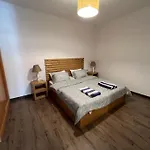 Two Bedroom Apartment With Pool Access In Sholan1