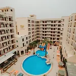 Empire Hotel Aqua Park