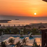 Gravity Hotel & Aqua Park Hurghada Families And Couples Only