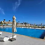Pool View Studio With Wi-Fi, Smart Tv, 3 Pools & Beach Access