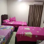 شقه فندقيه علي البحر