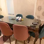شقه فندقيه علي البحر