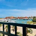Warm Studio Mb1 At Marina El Gouna