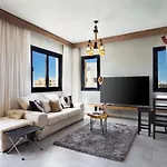 Fanadir Marina Front Penthouse With Pool