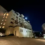 1-Bedroom Aldau Heights