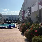 Schoene Ferienwohnung In Cecelia Resort, Am Pool,Strand,Nur Paare Und Familien