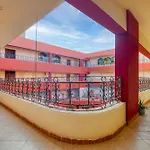 Spacious 1 Bedroom With Seaview!