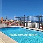 Yacht Club View Rooftop Pool Romantic Stay