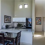 Tawila Island Tip Spacious 5 Bedroom Villa In Gouna