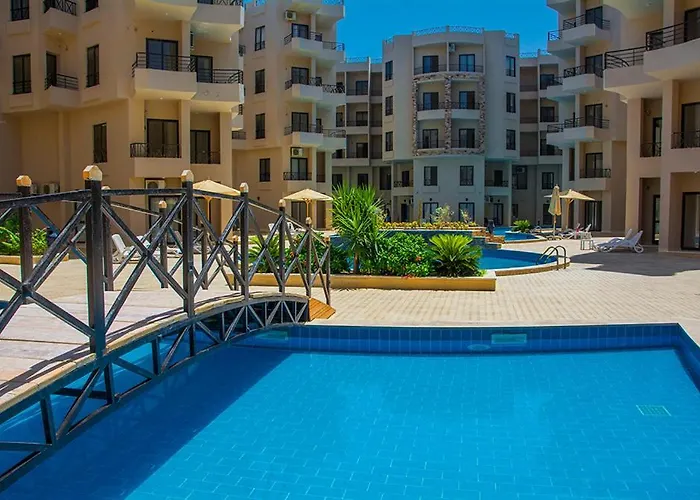 Aqua Tropical Resort Near El Gouna Hurghada