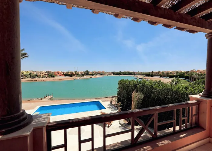Charming Lagoon Villa With Pool Egyptian Style -Sabina 117