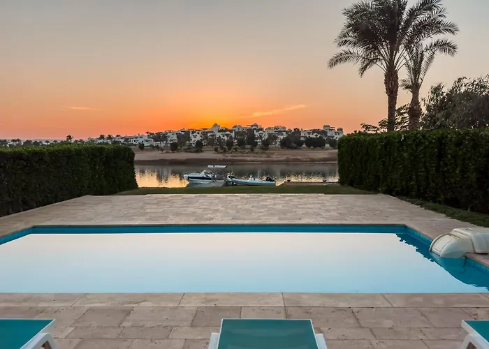 Sundown Symphony 4Mbdr Villa Joubal El Gouna