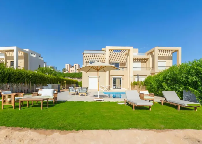 Modern Villa In Fanadir Marina El Gouna, 3Br Wnanny, Private Pool & Lagoon View