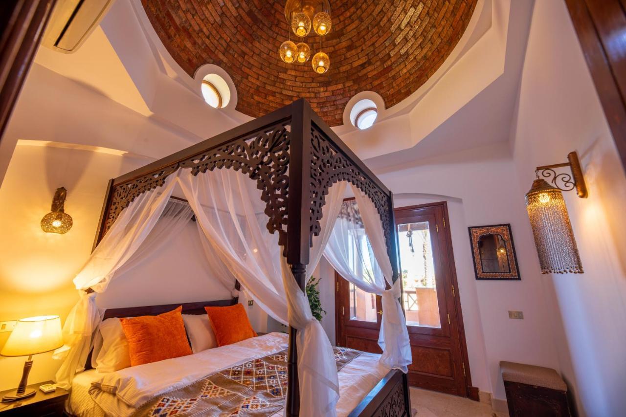 Charming Lagoon With Pool Egyptian Style -sabina 117 Hurghada