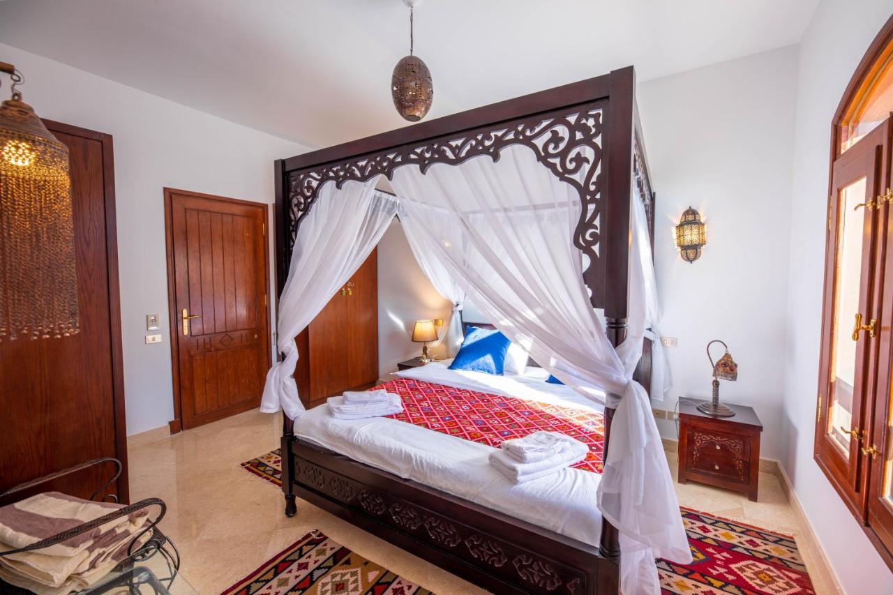 Charming Lagoon With Pool Egyptian Style -sabina 117 Pousada *