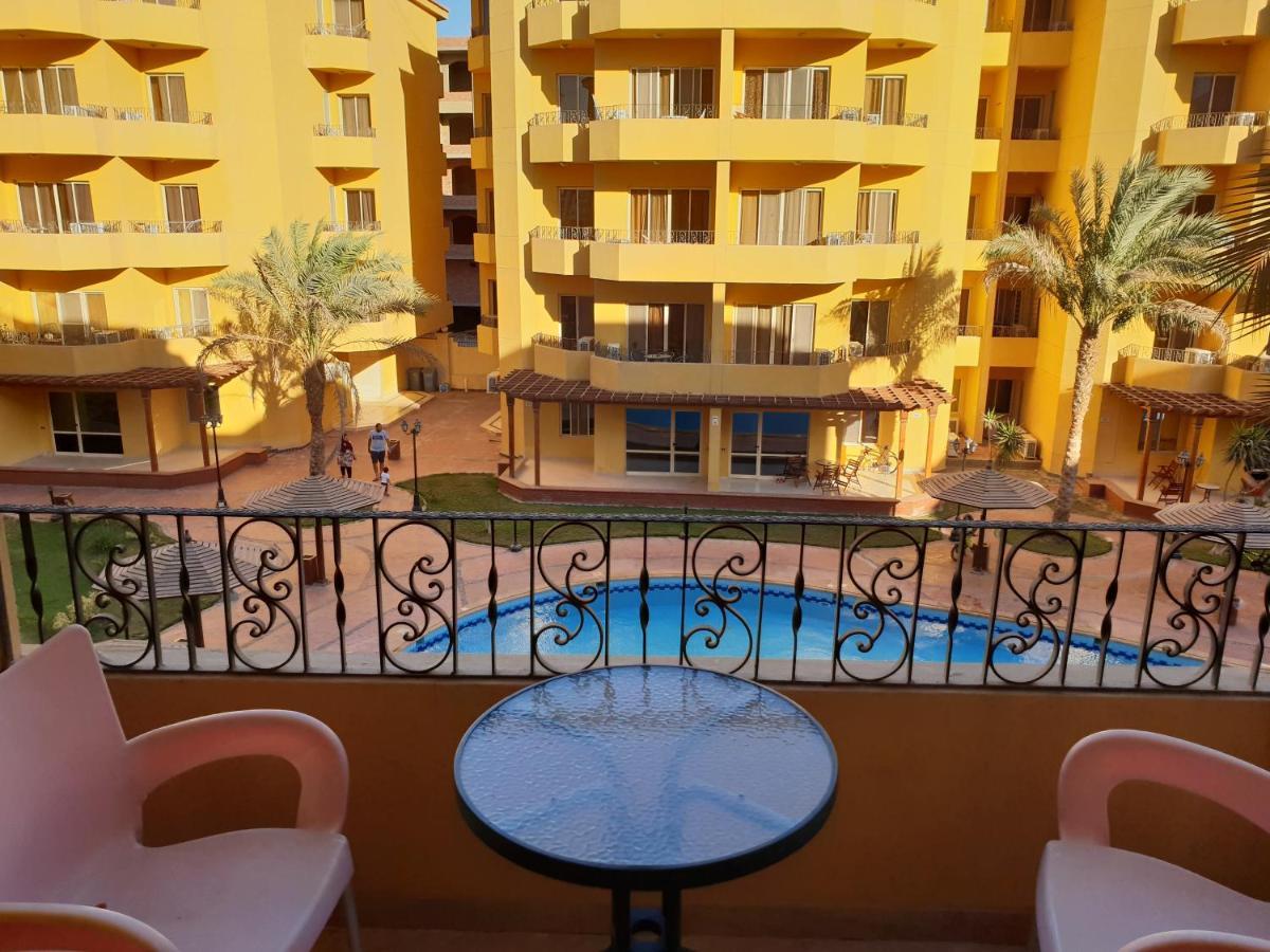 British Pool View Appartement *