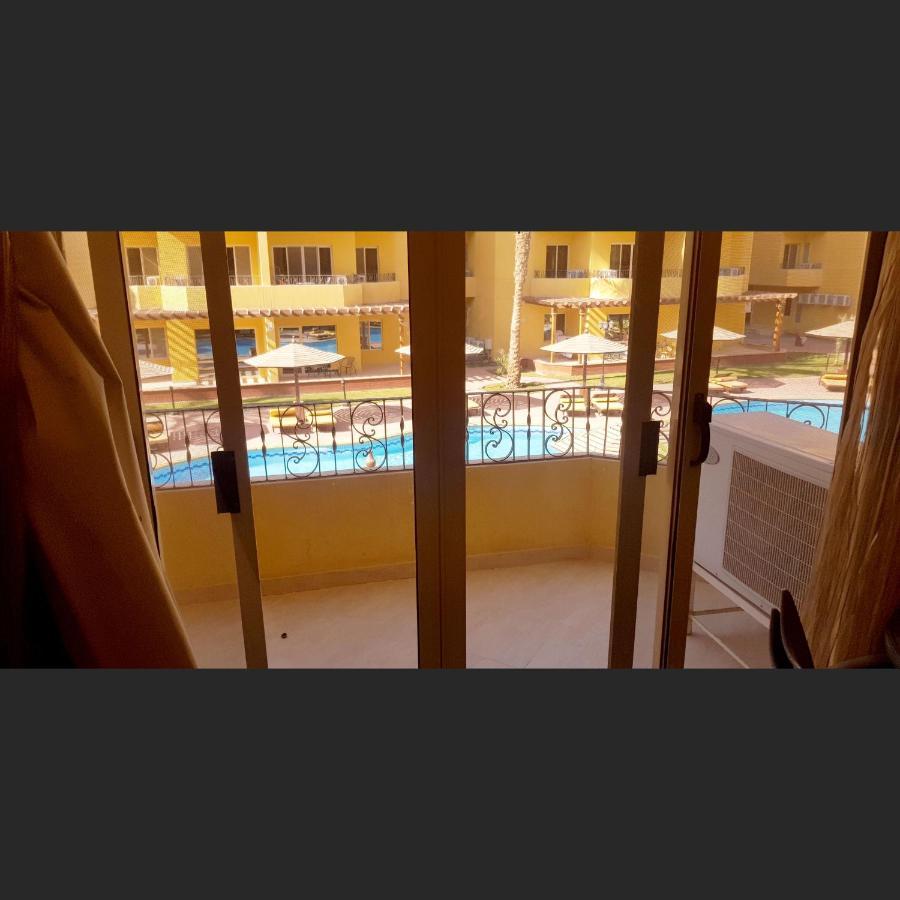Appartement British Pool View *