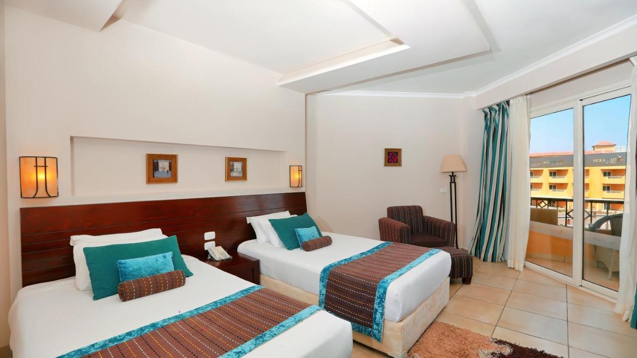 Amwaj Club Abu Soma