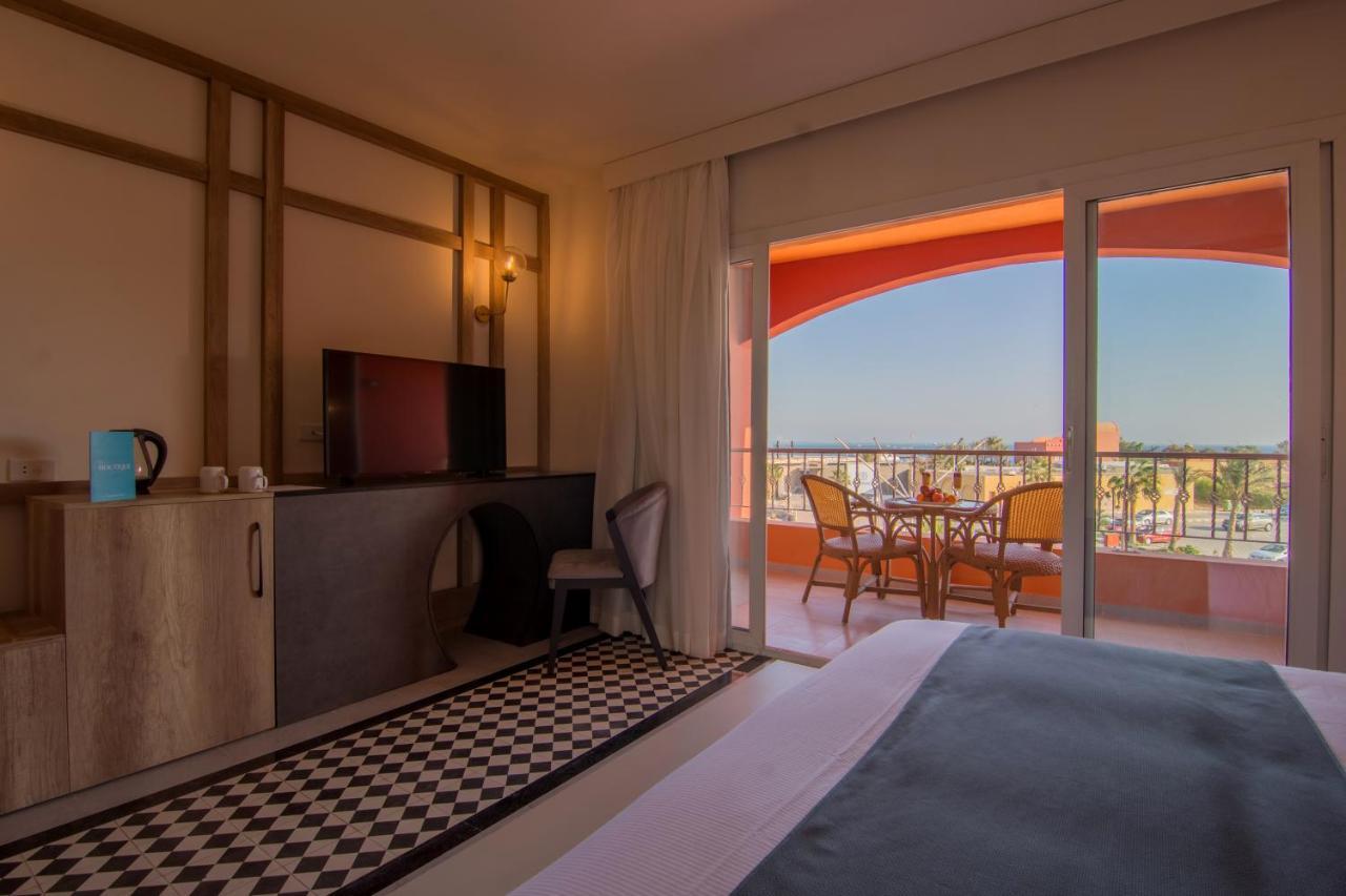 The Boutique Marina Hotel 3*