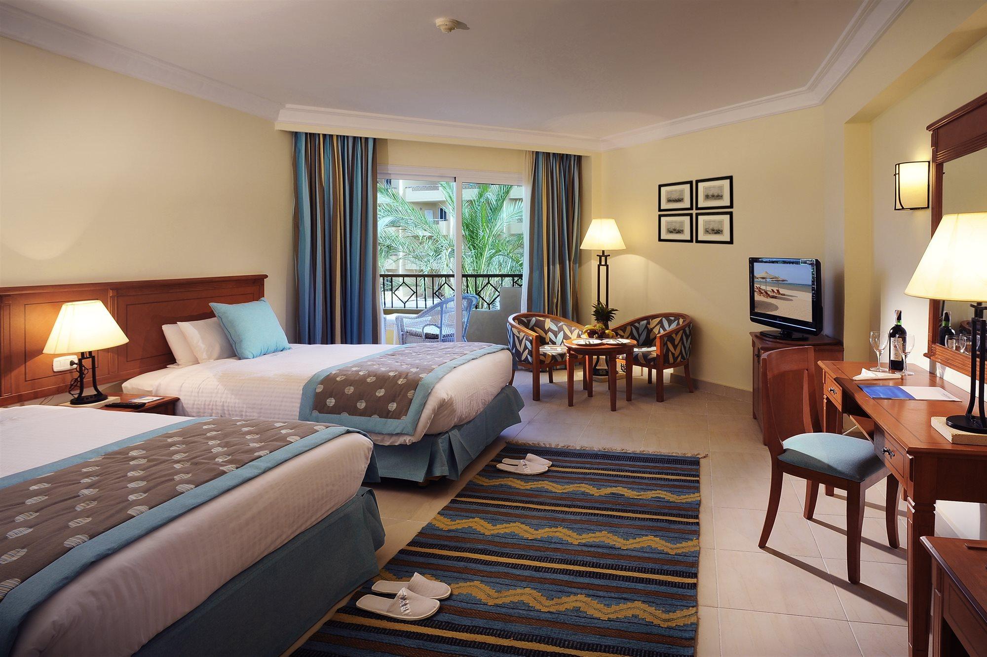 Amwaj Club Abu Soma 4*