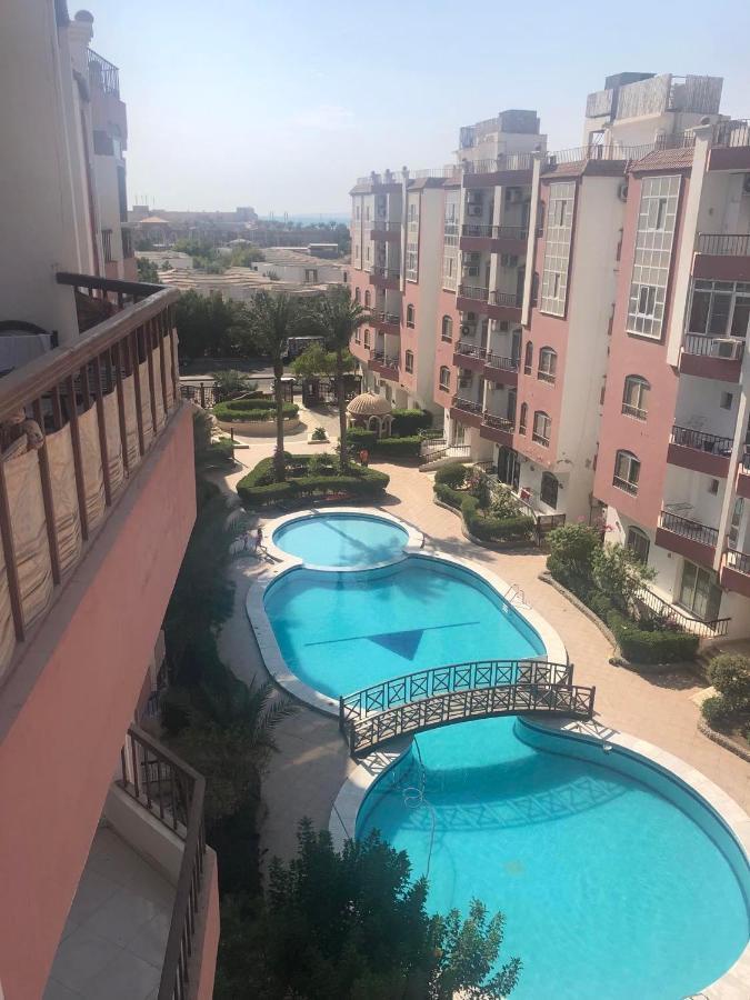 Apartment Pool View