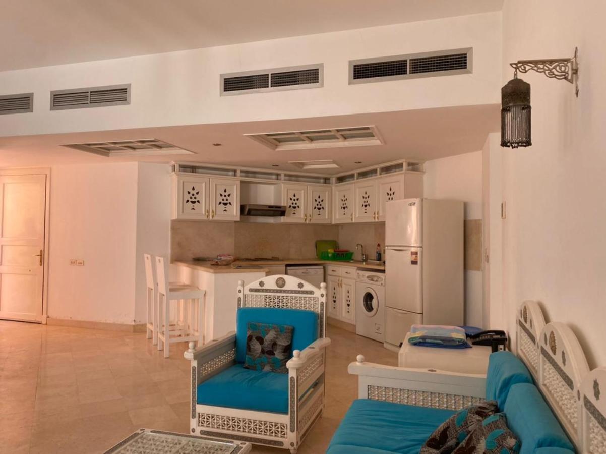 Abutig Marina One Bedroom *