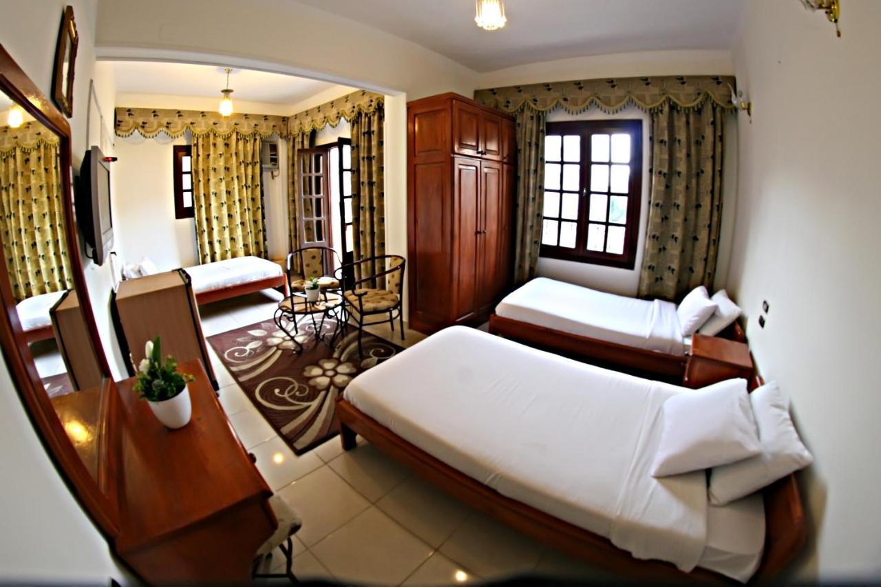 Hotel Luxor