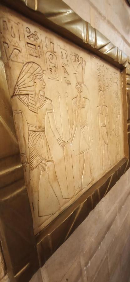 Luxor Hotel