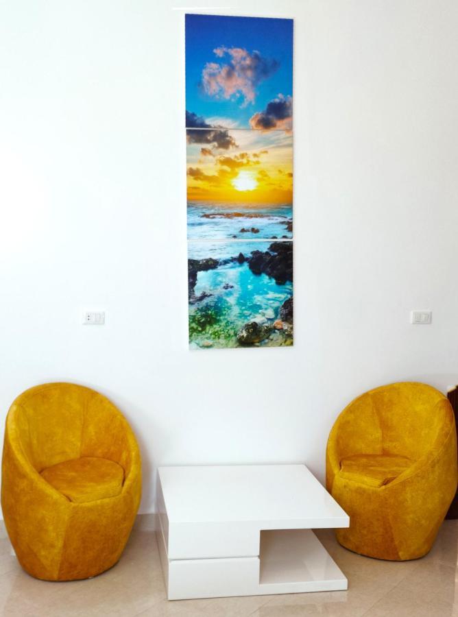 Pousada Luxury Seafront Pool - 3 Stories & Roof Floor - Master Bedrooms *