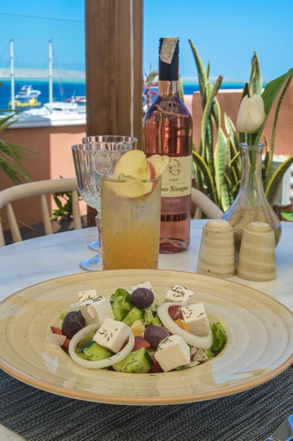 The Boutique Marina 3*