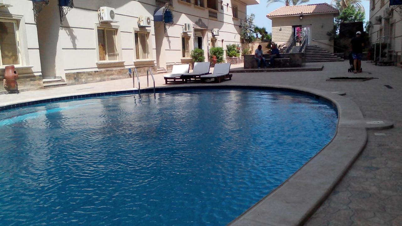 Nour Plaza
