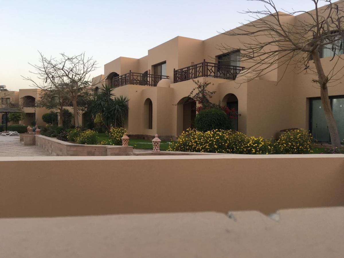 Pool View One Bedroom At - B101 Appartement
