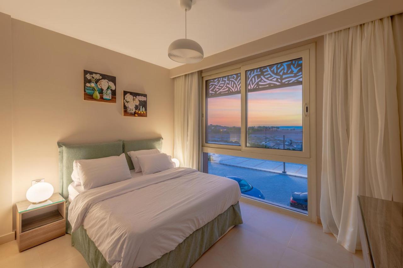 Mangroovy 2 Bedroom Sea View Apartment, Pool & * Hurghada