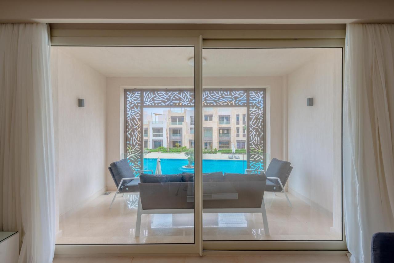 Mangroovy 2 Bedroom Sea View Apartment, Pool & Apartment *