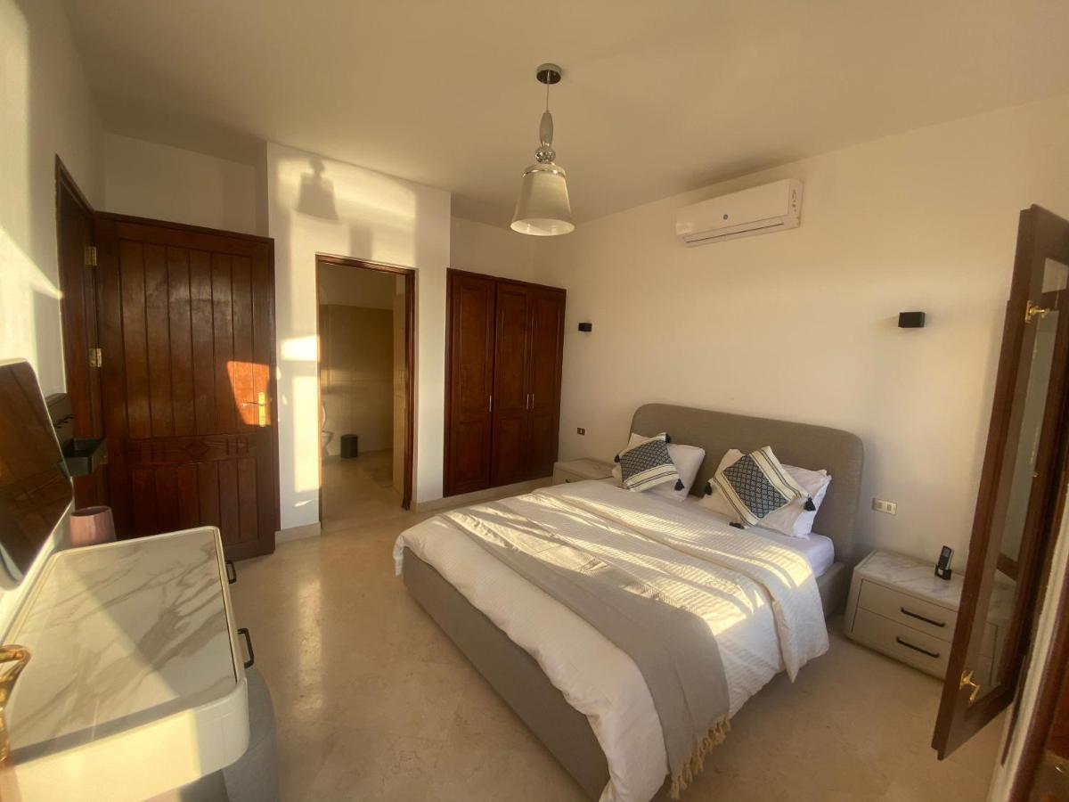 Sabina 2br Penthouse *