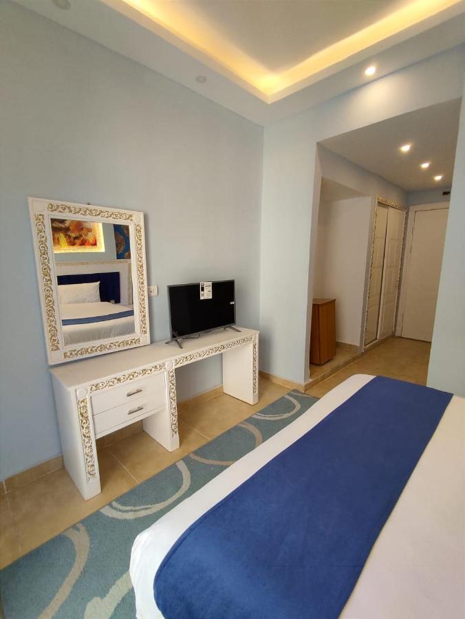 La Boutique Hotel 3*