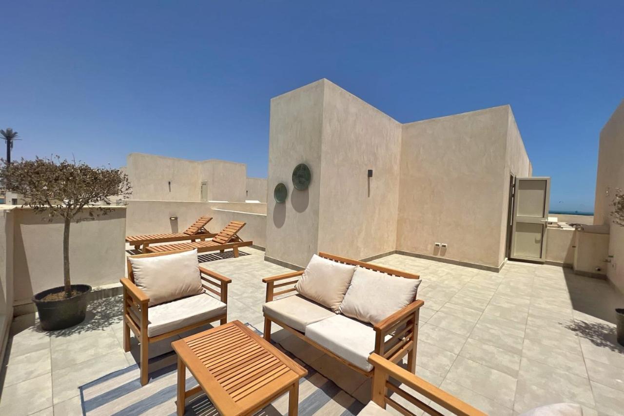 Radiant & Ravishing 2 Bdr Mangroovy Free & Pool Access Apartment *