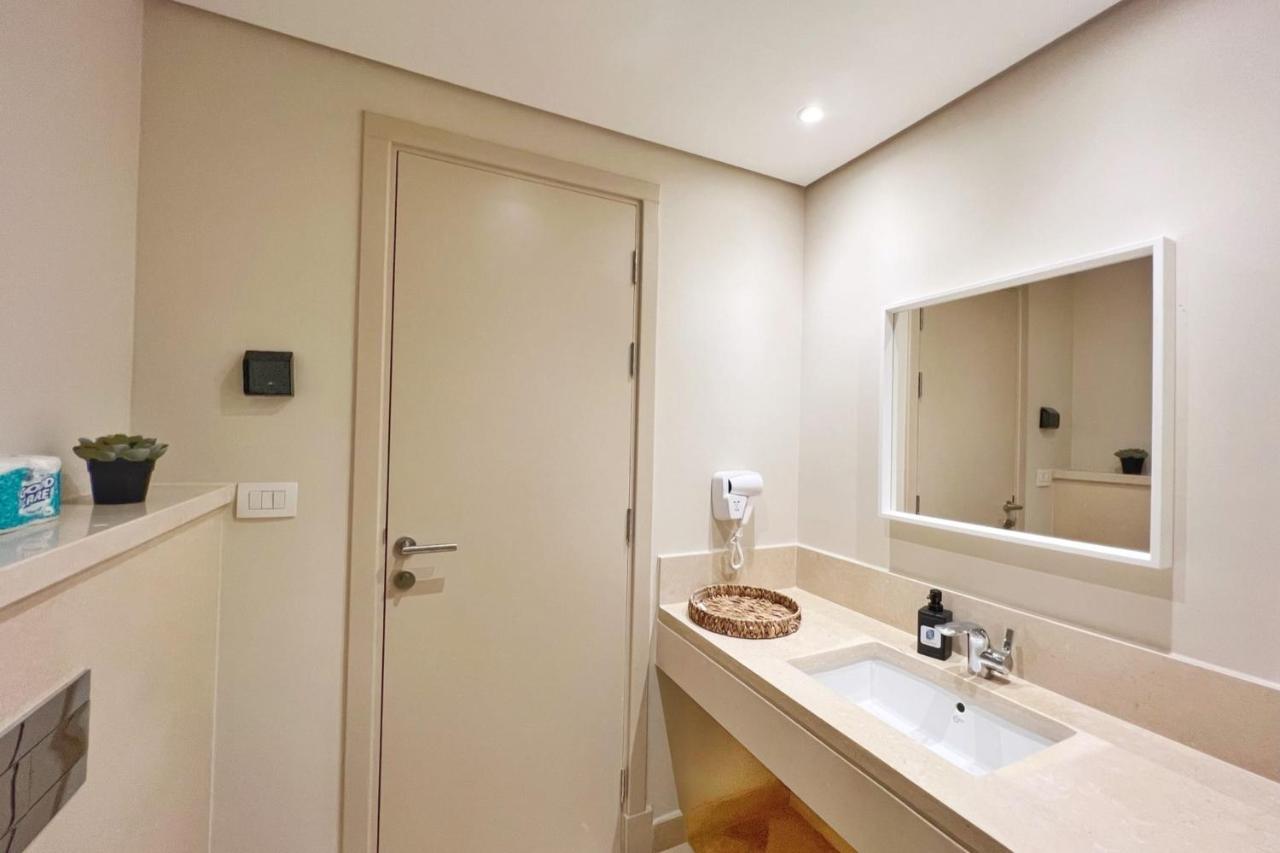 Apartment Radiant & Ravishing 2 Bdr Mangroovy Free & Pool Access *