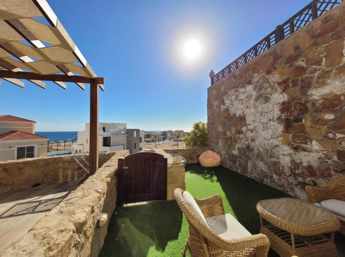 Elegant & Cozy Sea View - Azzurra * Hurghada