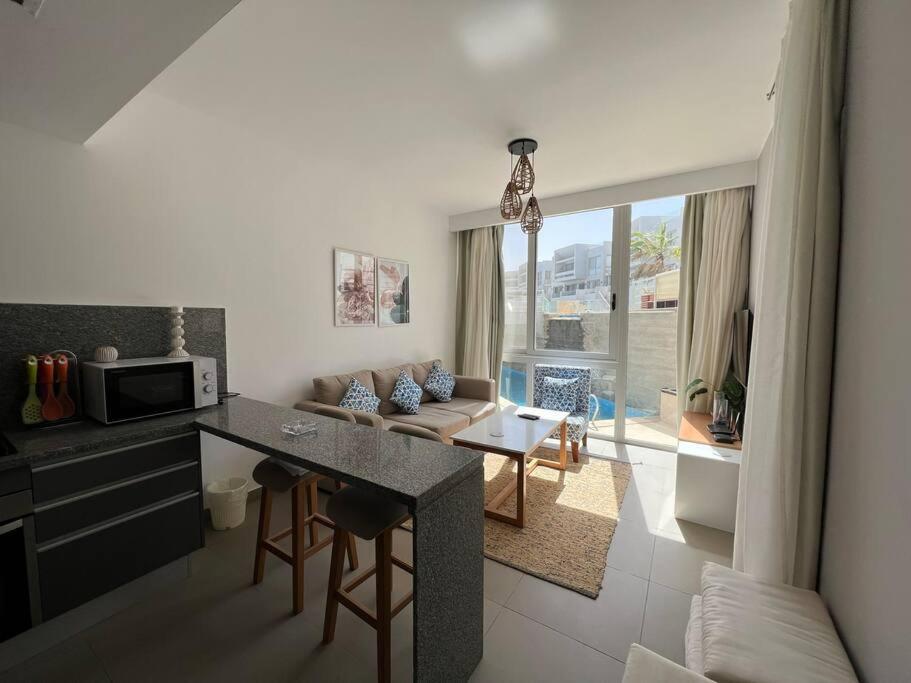 Two Bedroom With Pool Access In Sholan1 Apartment