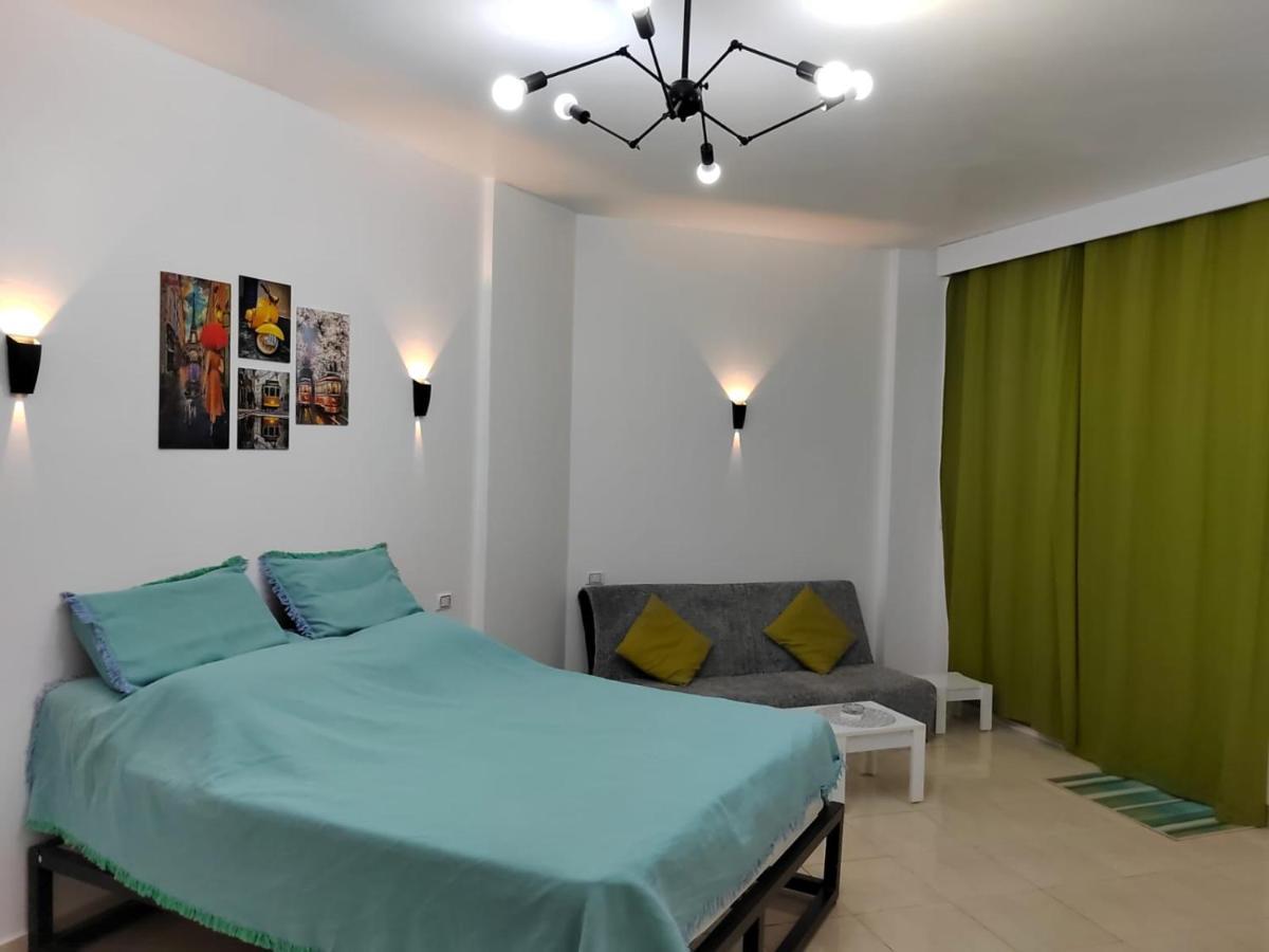 Diamond Apartment