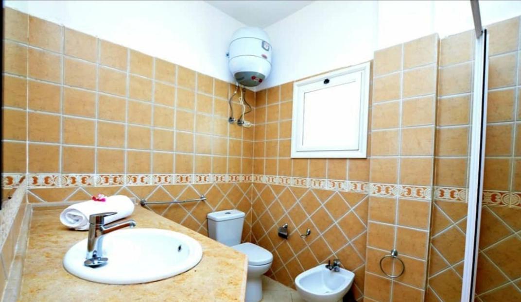 Iris Apartment