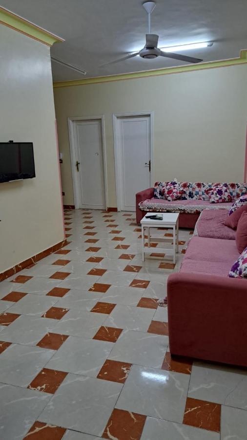 Sweet Home- Last Check In 12 Am Hostel