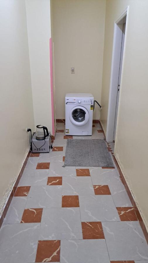 Sweet Home- Last Check In 12 Am Hostel Hurghada