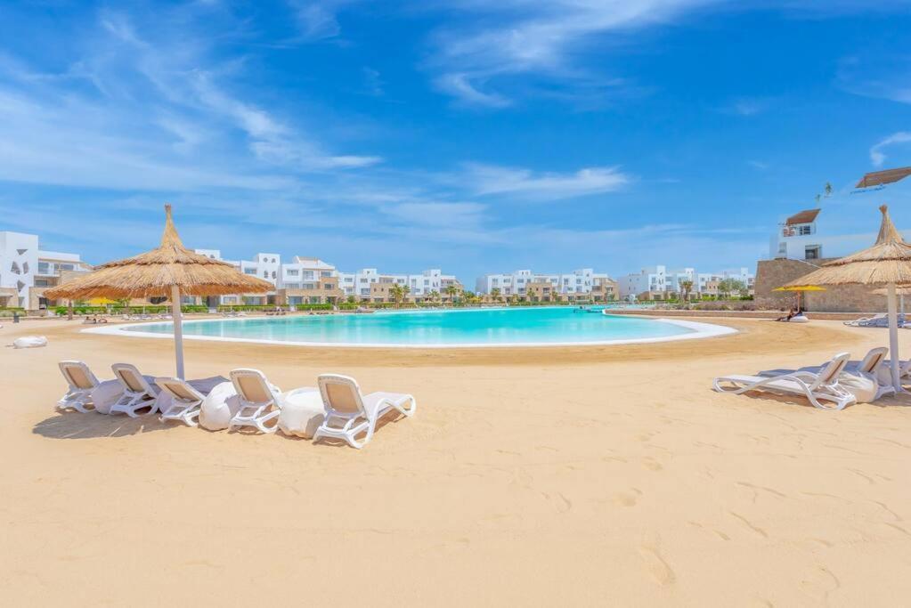 Apartment New! Lovely 1br In Swan Lake, Gouna. Azure Lagoon