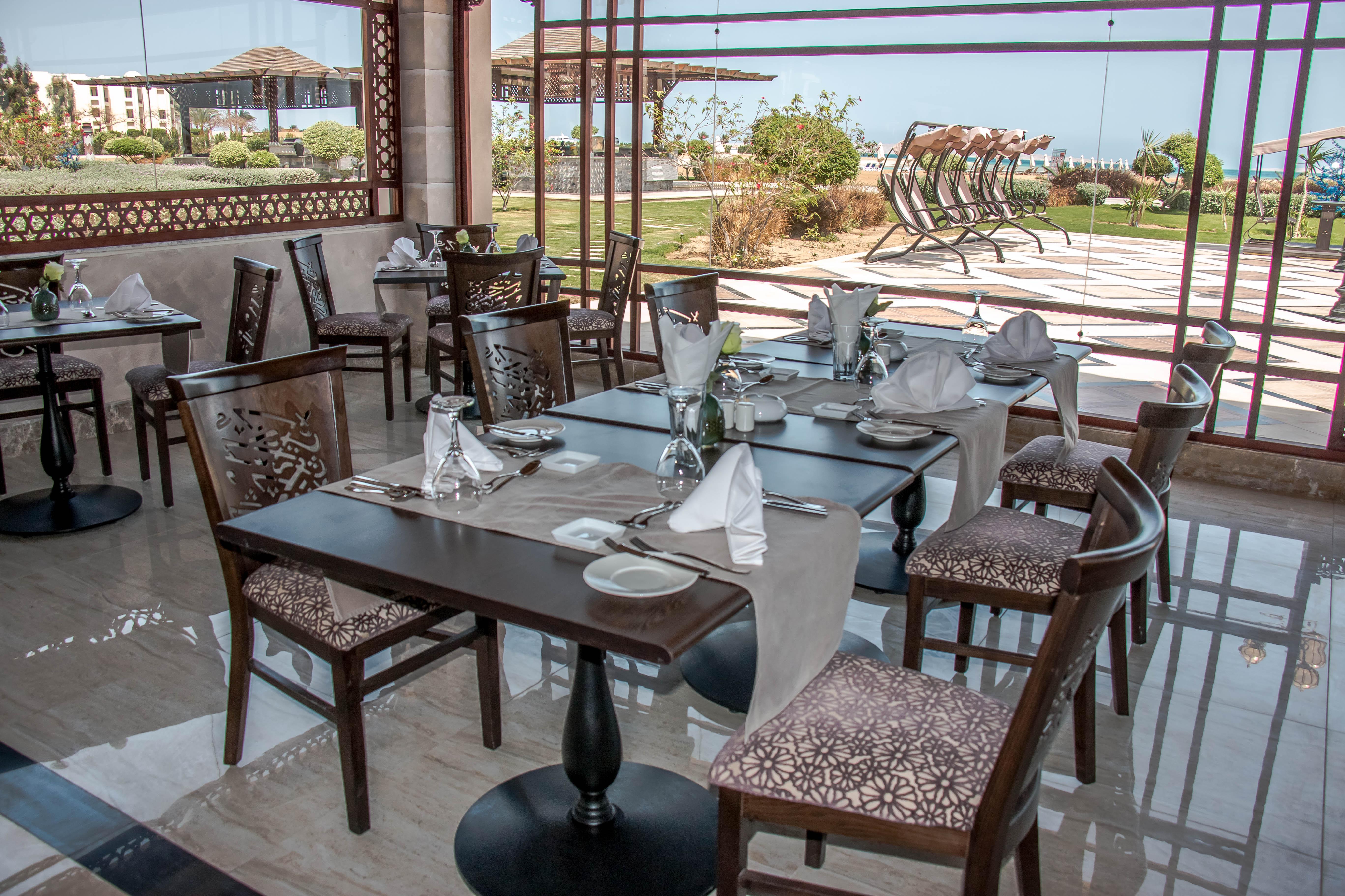 Gravity Hotel & Aqua Park Hurghada Families And Couples Only