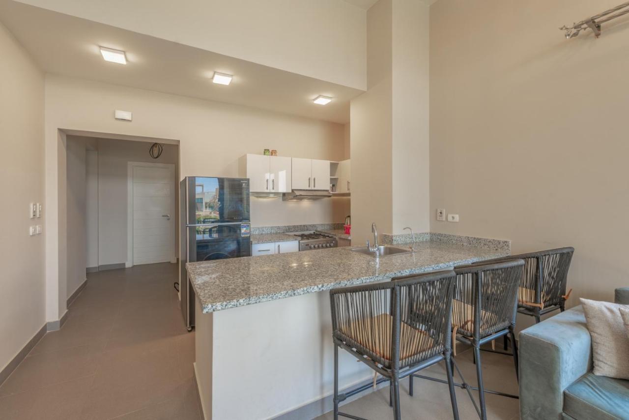 New! 2br Duplex In Tawila, Gouna Private Jacuzzi, Garden, Lagoon & Pool *
