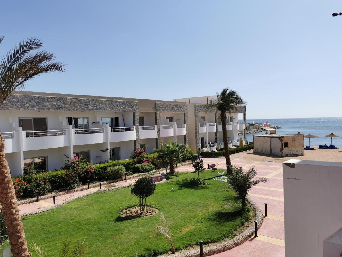 Cecelia * Hurghada